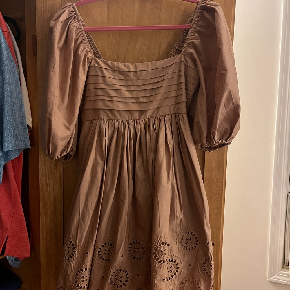 ABERCROMBIE Brown Puff Sleeve Dress with Eyelet Hem